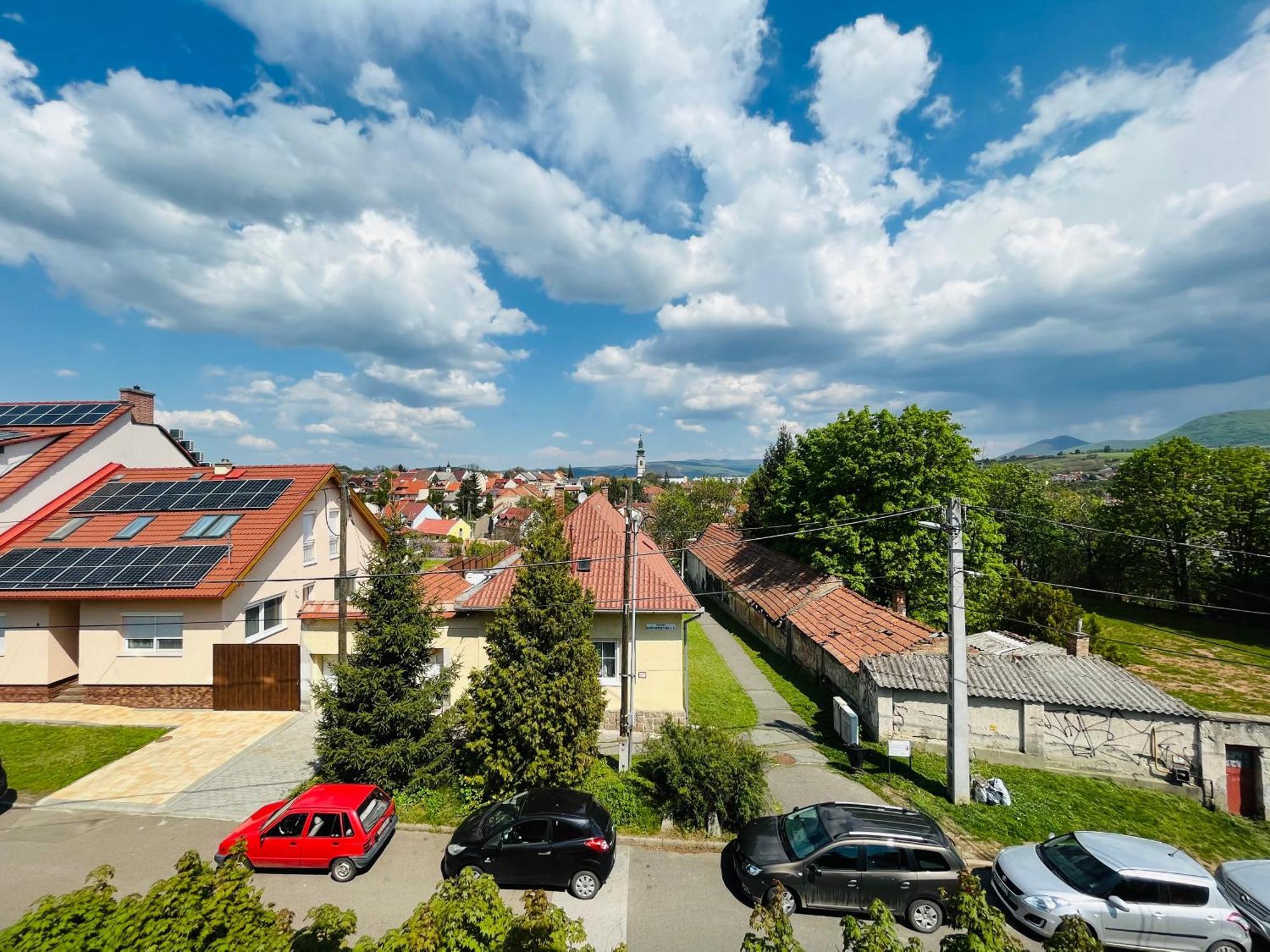 Hotel Korona Wellness, Rendezveny Es Borszalloda Eger Ruang foto